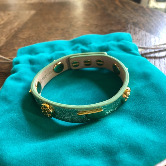 Rustic Cuff Meagen Metallic Oklahoma Single Wrap Light Green with Gold - Picture 3 of 6